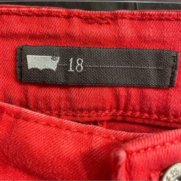 Levi's Red 18 Jean Shorts for Women Summer Vacation - Picture 3 of 9